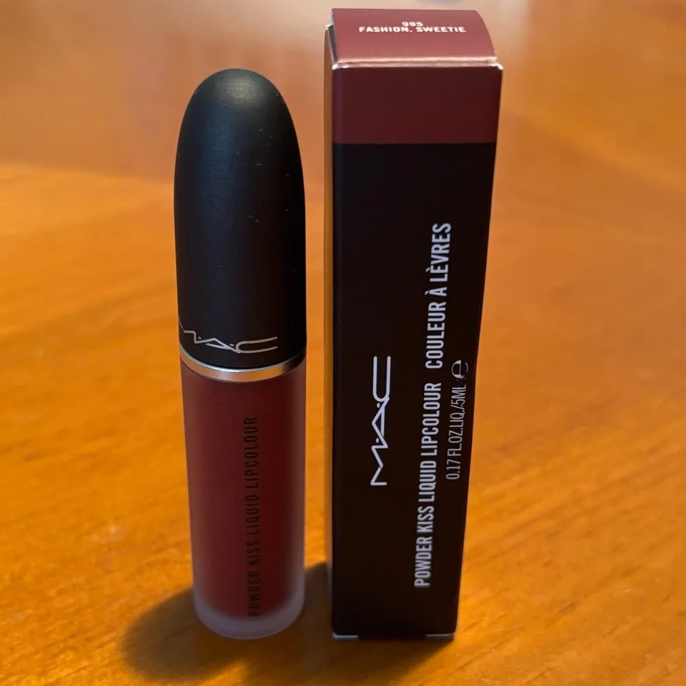 MAC Powder Kiss Liquid Lipcolour Fashion Sweetie